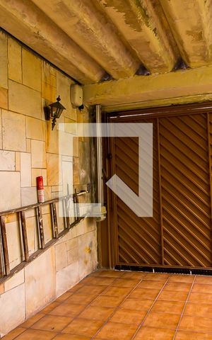 Casa à venda com 207m², 4 quartos e 5 vagas Casa à venda com 207m², 4 quartos e 5 vagasGaragem 2