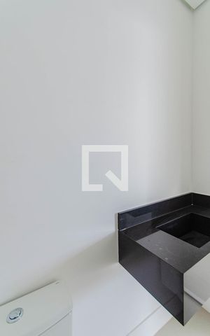 Apartamento à venda com 181m², 3 quartos e 2 vagas Apartamento à venda com 181m², 3 quartos e 2 vagasLavabo