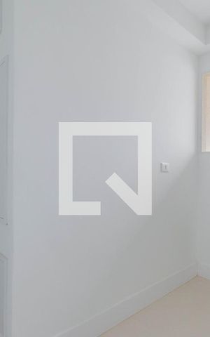 Apartamento à venda com 181m², 3 quartos e 2 vagas Apartamento à venda com 181m², 3 quartos e 2 vagasÁrea de Serviço