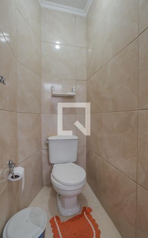 Apartamento à venda com 140m², 3 quartos e sem vaga Apartamento à venda com 140m², 3 quartos e sem vagaBanheiro de serviço