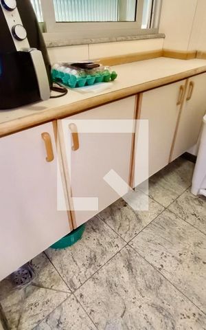 Apartamento à venda com 400m², 3 quartos e 1 vaga Apartamento à venda com 400m², 3 quartos e 1 vagaÁrea serviço