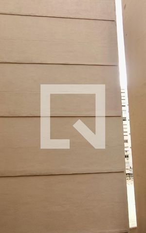 Apartamento à venda com 400m², 3 quartos e 1 vaga Apartamento à venda com 400m², 3 quartos e 1 vagaQuarto serviço 2 vista