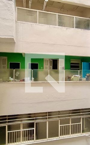 Apartamento à venda com 400m², 3 quartos e 1 vaga Apartamento à venda com 400m², 3 quartos e 1 vagaÁrea serviço vista