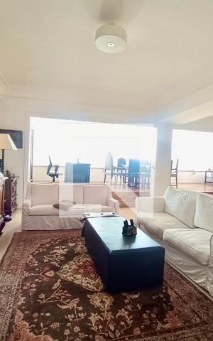 Apartamento à venda com 400m², 3 quartos e 1 vaga Apartamento à venda com 400m², 3 quartos e 1 vagaSala