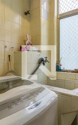 Apartamento à venda com 140m², 3 quartos e 1 vagaÁrea de Serviço