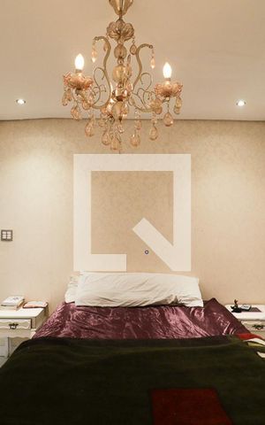 Casa à venda com 225m², 3 quartos e 1 vagaSuíte 2
