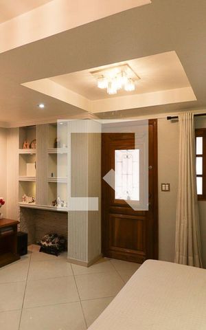 Casa à venda com 225m², 3 quartos e 1 vagaSala