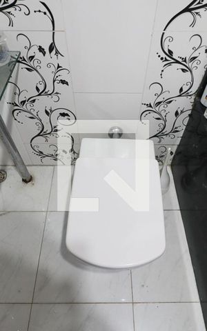 Casa à venda com 225m², 3 quartos e 1 vagaBanheiro da Suíte 2