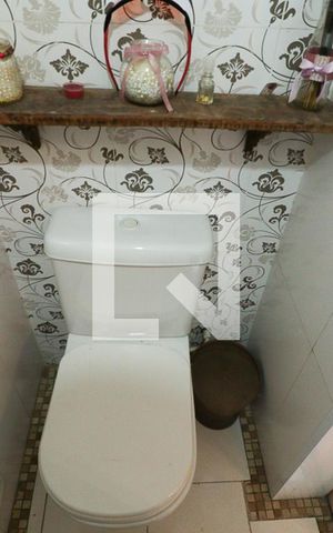 Casa à venda com 225m², 3 quartos e 1 vagaLavabo