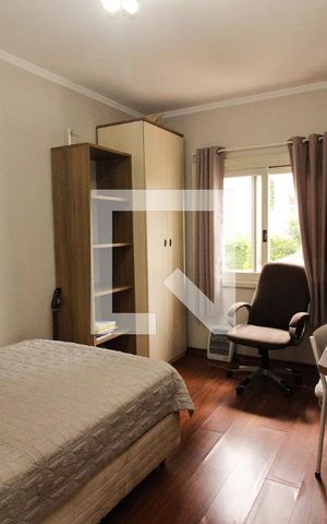 Casa à venda com 178m², 5 quartos e 3 vagas Casa à venda com 178m², 5 quartos e 3 vagasSuíte 4
