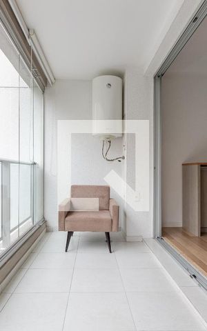 Studio para alugar com 36m², 1 quarto e 1 vaga Studio para alugar com 36m², 1 quarto e 1 vagaVaranda