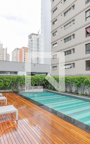 Studio para alugar com 36m², 1 quarto e 1 vaga Studio para alugar com 36m², 1 quarto e 1 vagaPiscina