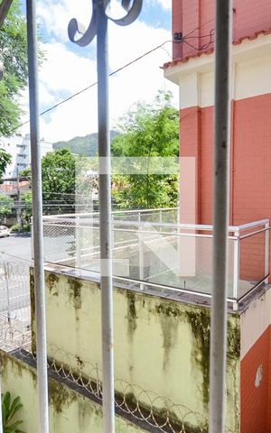 Apartamento à venda com 100m², 3 quartos e sem vaga Apartamento à venda com 100m², 3 quartos e sem vagaVista do Quarto 2