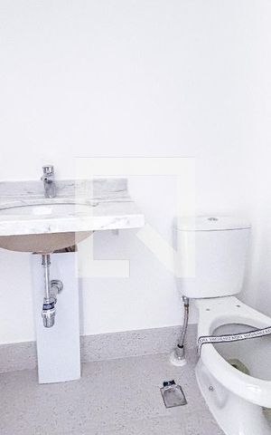 Apartamento à venda com 25m², 1 quarto e sem vaga Apartamento à venda com 25m², 1 quarto e sem vagaBanheiro