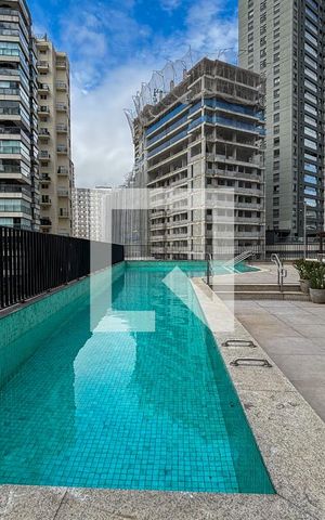 Apartamento à venda com 25m², 1 quarto e sem vaga Apartamento à venda com 25m², 1 quarto e sem vagaÁrea comum - Piscina