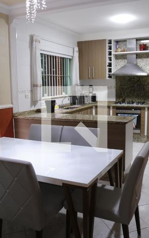 Casa à venda com 128m², 3 quartos e 4 vagasCozinha