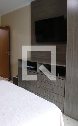Casa à venda com 128m², 3 quartos e 4 vagasSuíte
