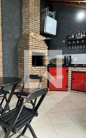 Casa à venda com 128m², 3 quartos e 4 vagas Casa à venda com 128m², 3 quartos e 4 vagasÁrea de Serviço