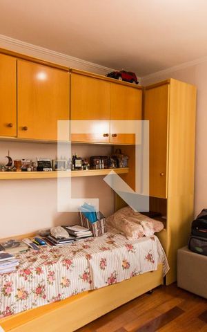 Apartamento à venda com 160m², 3 quartos e 2 vagasQuarto  