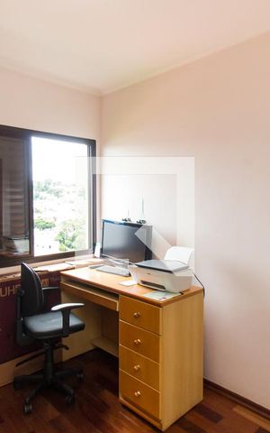 Apartamento à venda com 160m², 3 quartos e 2 vagasQuarto  