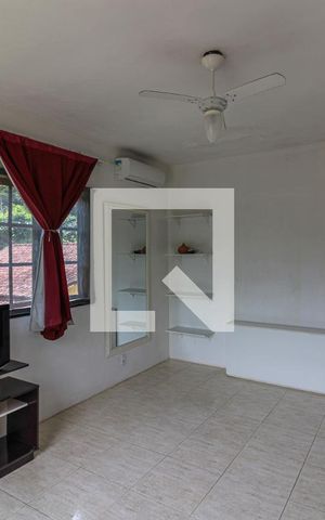 Casa para alugar com 320m², 2 quartos e 1 vaga Casa para alugar com 320m², 2 quartos e 1 vagaQuarto 1