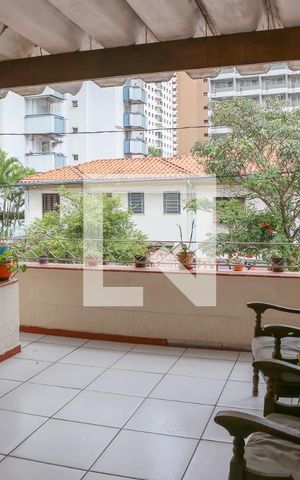 Casa à venda com 120m², 2 quartos e 1 vaga Casa à venda com 120m², 2 quartos e 1 vagaVista da Sala