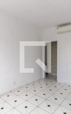 Apartamento à venda com 68m², 2 quartos e sem vaga Apartamento à venda com 68m², 2 quartos e sem vagaSala