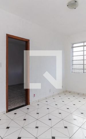 Apartamento à venda com 68m², 2 quartos e sem vaga Apartamento à venda com 68m², 2 quartos e sem vagaSala