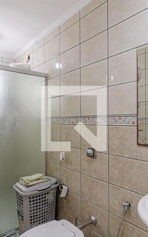 Apartamento à venda com 95m², 2 quartos e sem vaga Apartamento à venda com 95m², 2 quartos e sem vagaBanheiro