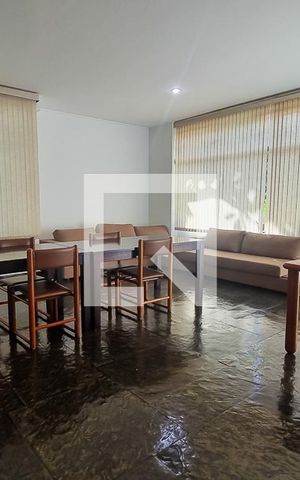 Apartamento à venda com 81m², 2 quartos e 2 vagas Apartamento à venda com 81m², 2 quartos e 2 vagasÁrea comum - Salão de festas