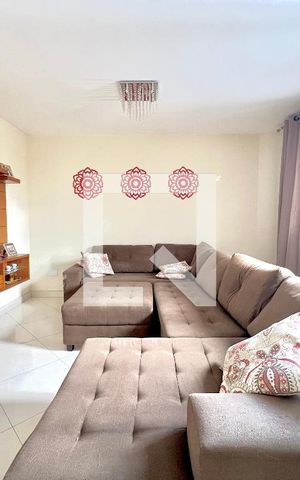 Apartamento à venda com 100m², 3 quartos e 2 vagas Apartamento à venda com 100m², 3 quartos e 2 vagasSala