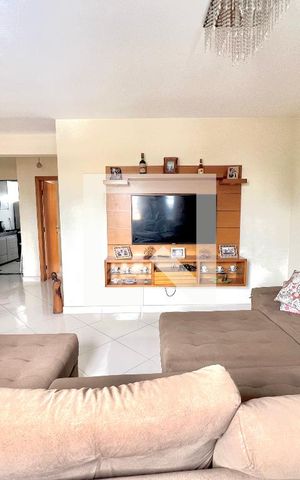 Apartamento à venda com 100m², 3 quartos e 2 vagas Apartamento à venda com 100m², 3 quartos e 2 vagasSala