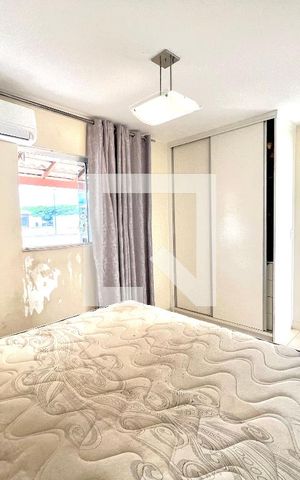 Apartamento à venda com 100m², 3 quartos e 2 vagas Apartamento à venda com 100m², 3 quartos e 2 vagasQuarto