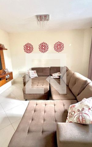 Apartamento à venda com 100m², 3 quartos e 2 vagas Apartamento à venda com 100m², 3 quartos e 2 vagasSala