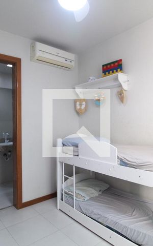 Casa de condomínio à venda com 176m², 4 quartos e 1 vaga Casa de condomínio à venda com 176m², 4 quartos e 1 vagaSuíte 1