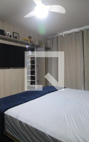 Casa de condomínio à venda com 176m², 4 quartos e 1 vaga Casa de condomínio à venda com 176m², 4 quartos e 1 vagaSuíte 2