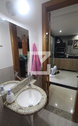 Casa de condomínio à venda com 176m², 4 quartos e 1 vaga Casa de condomínio à venda com 176m², 4 quartos e 1 vagaLavabo