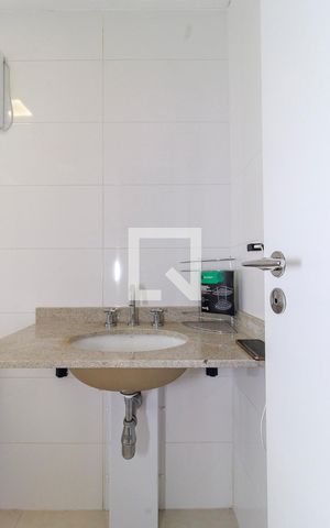 Apartamento para alugar com 42m², 1 quarto e 1 vaga Apartamento para alugar com 42m², 1 quarto e 1 vagaSuíte - Banheiro