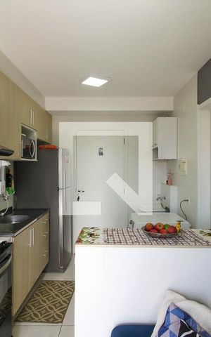 Apartamento à venda com 28m², 1 quarto e sem vaga Apartamento à venda com 28m², 1 quarto e sem vagaSala