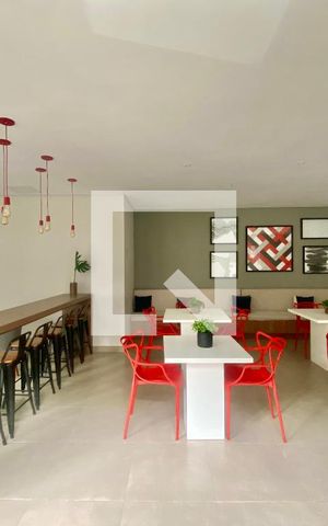 Apartamento para alugar com 23m², 1 quarto e sem vaga Apartamento para alugar com 23m², 1 quarto e sem vagaÁrea comum - Salão de festas