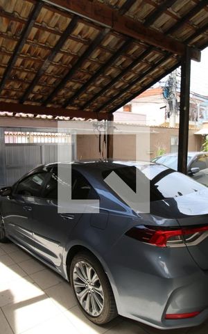 Casa à venda com 191m², 5 quartos e 3 vagasÁrea comum - Garagem