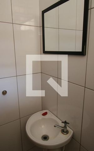 Casa à venda com 191m², 5 quartos e 3 vagasBanheiro 4
