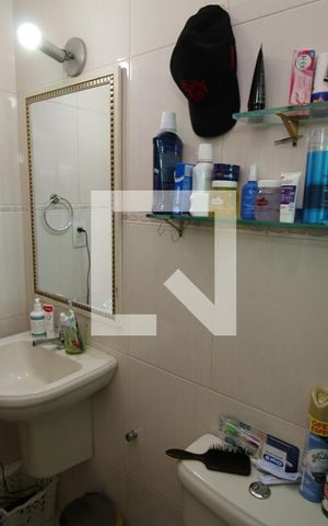 Casa à venda com 191m², 5 quartos e 3 vagasBanheiro 3