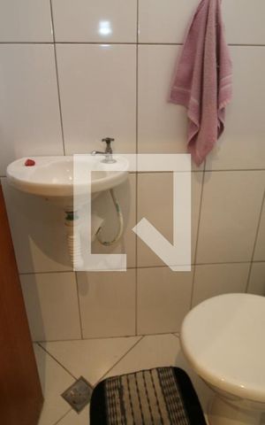Casa à venda com 191m², 5 quartos e 3 vagasBanheiro 3