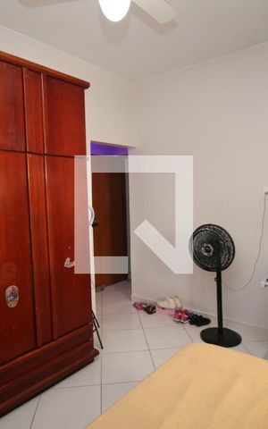 Casa à venda com 191m², 5 quartos e 3 vagasQuarto3
