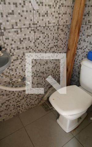 Casa à venda com 191m², 5 quartos e 3 vagasBanheiro de serviço