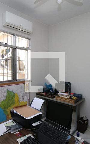 Casa à venda com 191m², 5 quartos e 3 vagasQuarto 5
