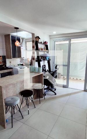Apartamento à venda com 120m², 2 quartos e 2 vagasSala