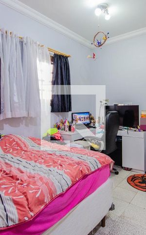 Casa à venda com 189m², 4 quartos e 1 vaga Casa à venda com 189m², 4 quartos e 1 vagaQuarto 2 Casa 2
