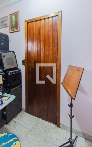 Casa à venda com 189m², 4 quartos e 1 vaga Casa à venda com 189m², 4 quartos e 1 vagaQuarto 3 Casa 2